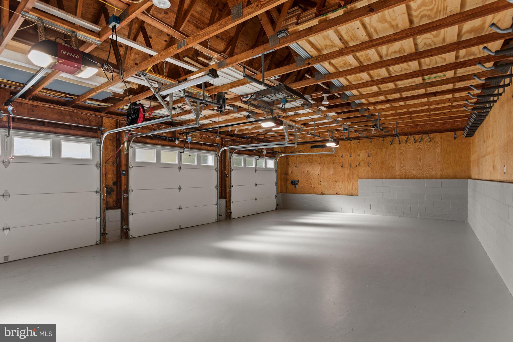 RAWLS LAND - Residential