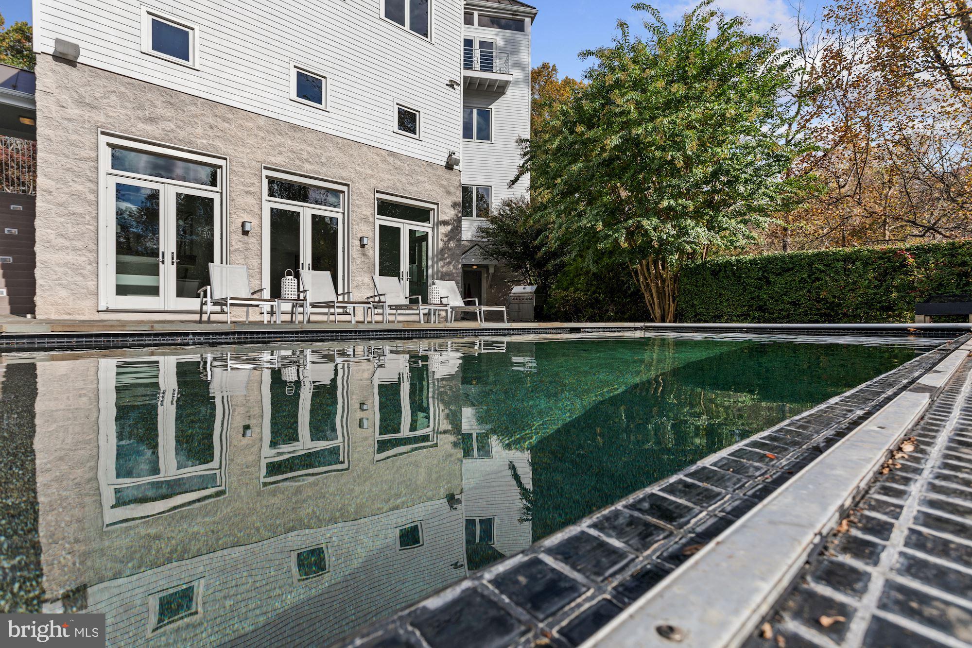 RAWLS LAND - Residential