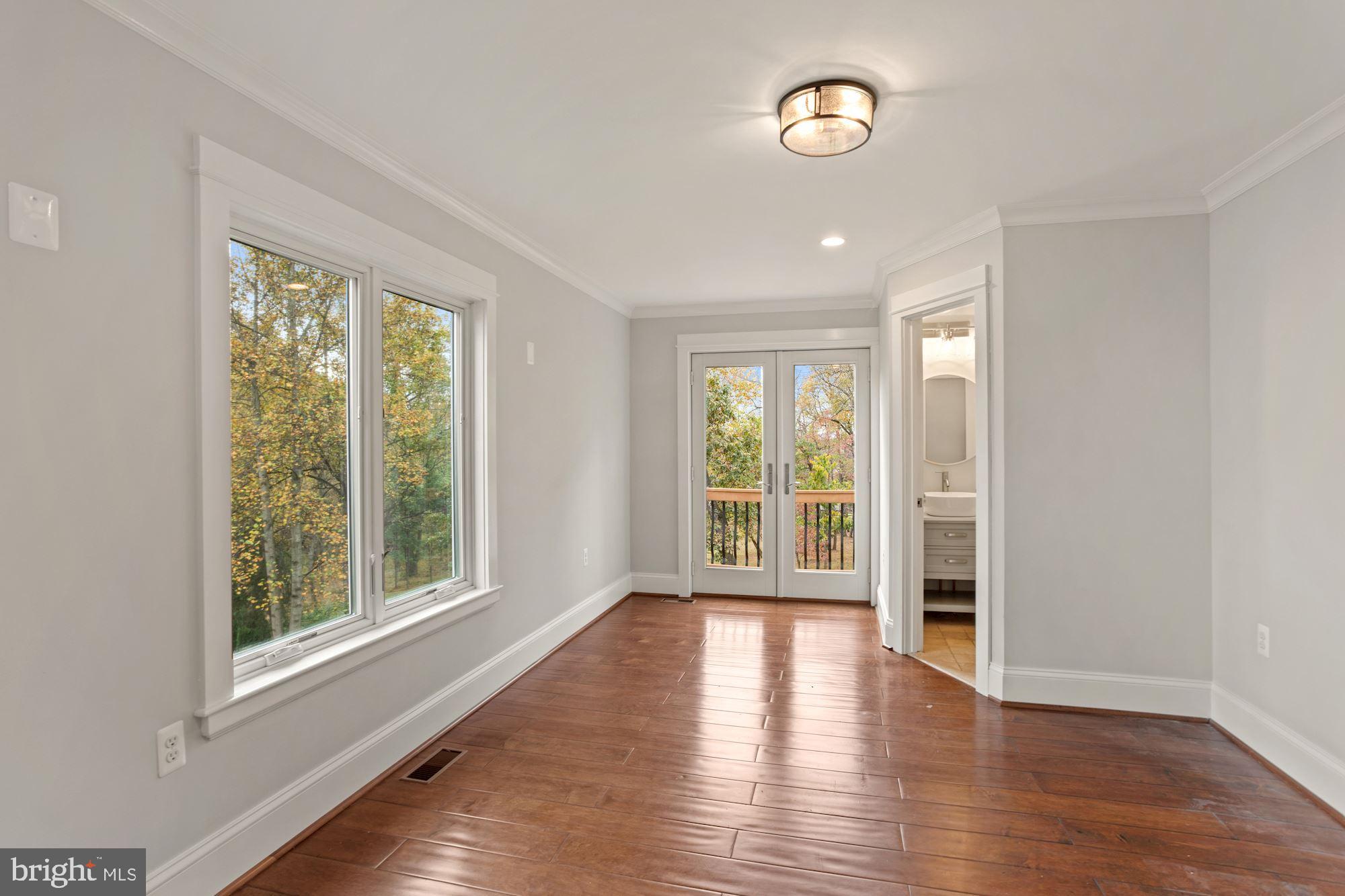 RAWLS LAND - Residential