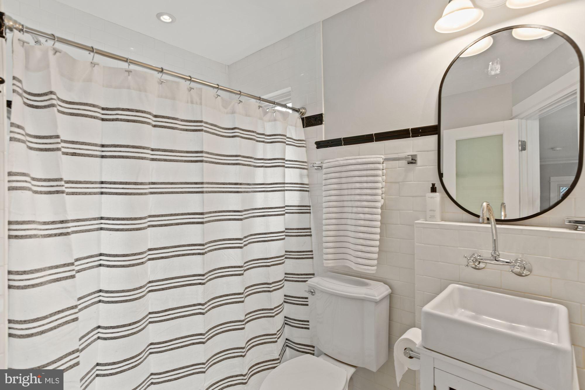 RAWLS LAND - Residential