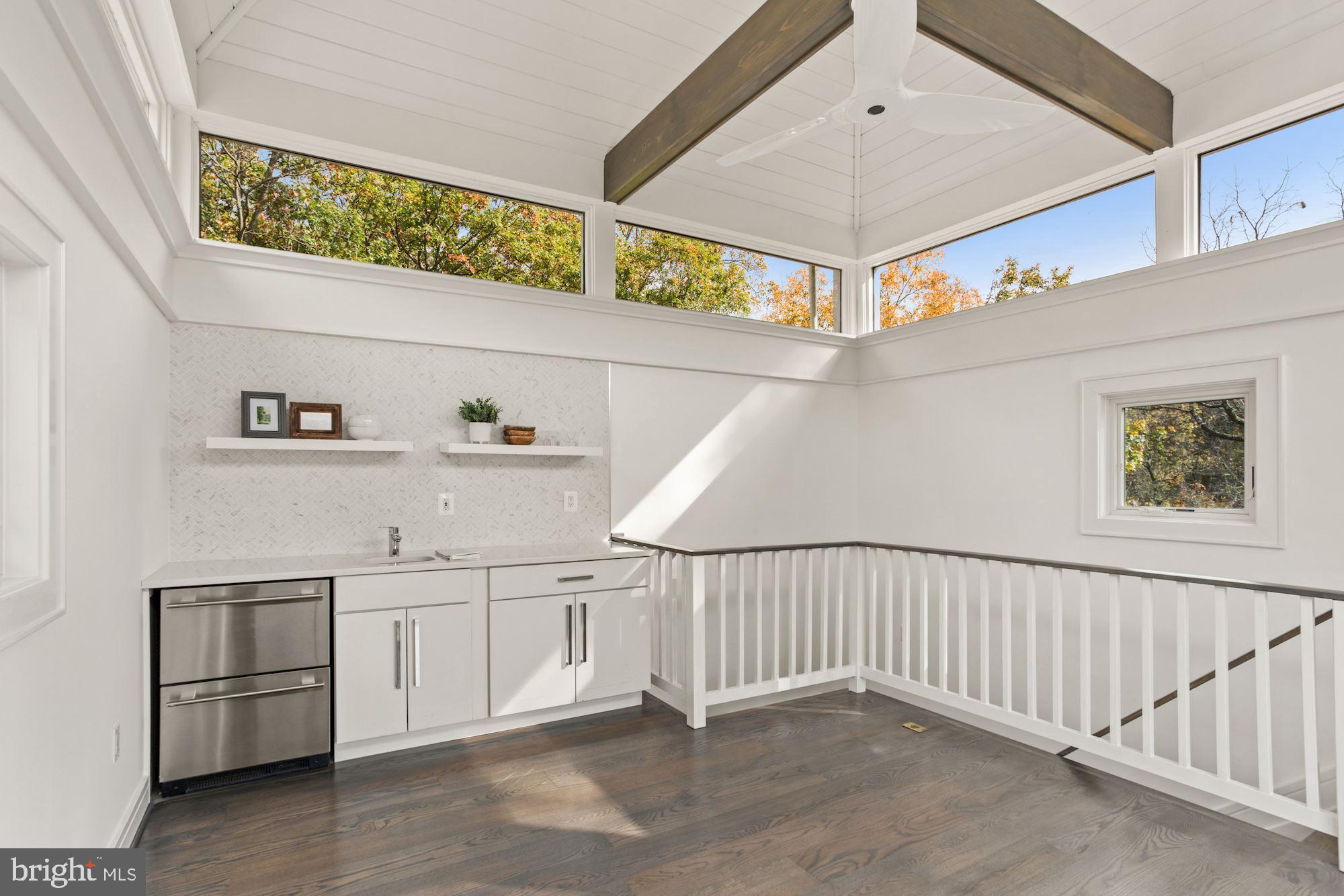 RAWLS LAND - Residential