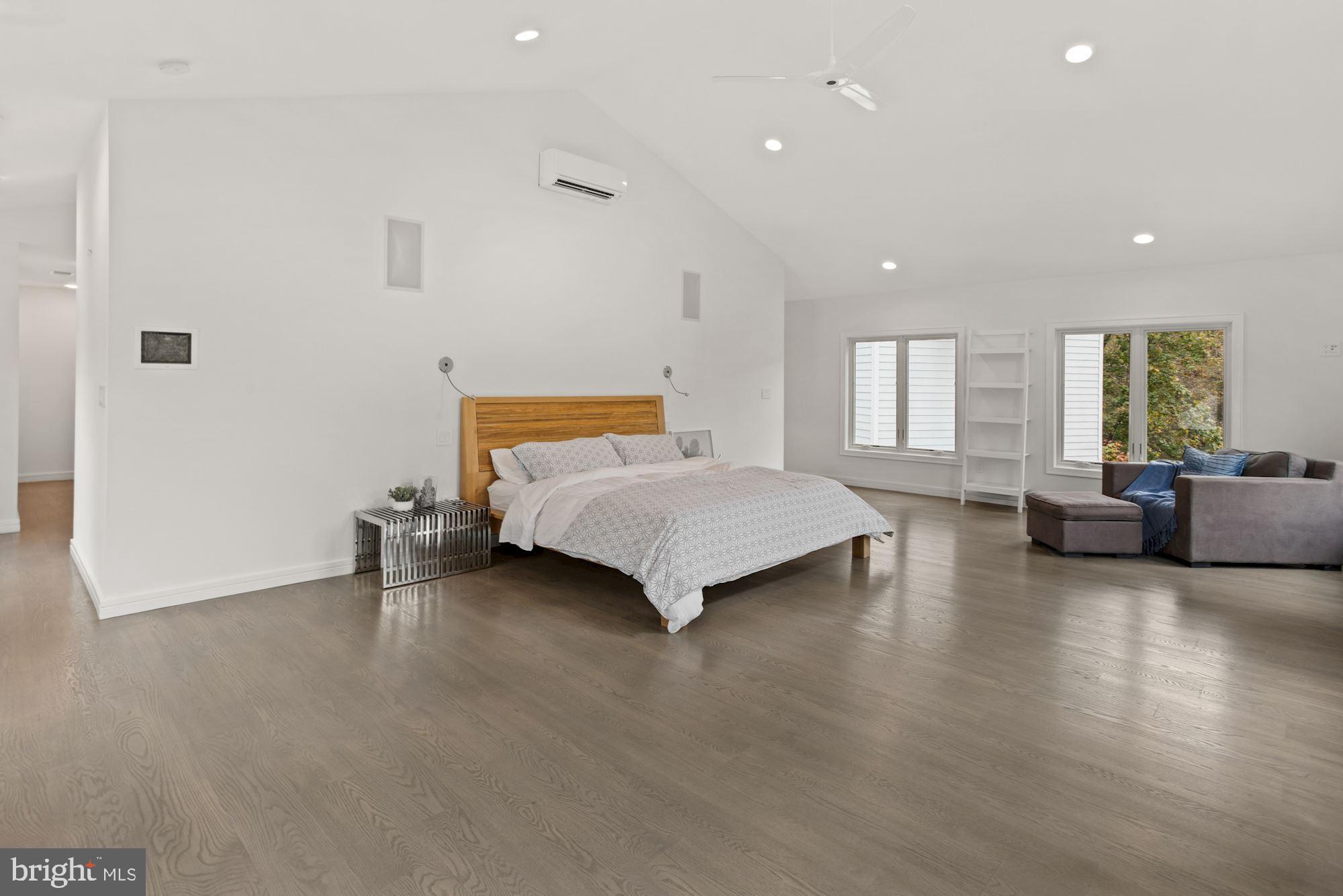 RAWLS LAND - Residential