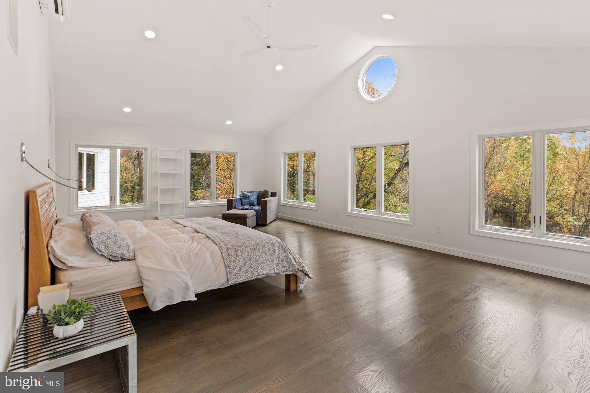 RAWLS LAND - Residential