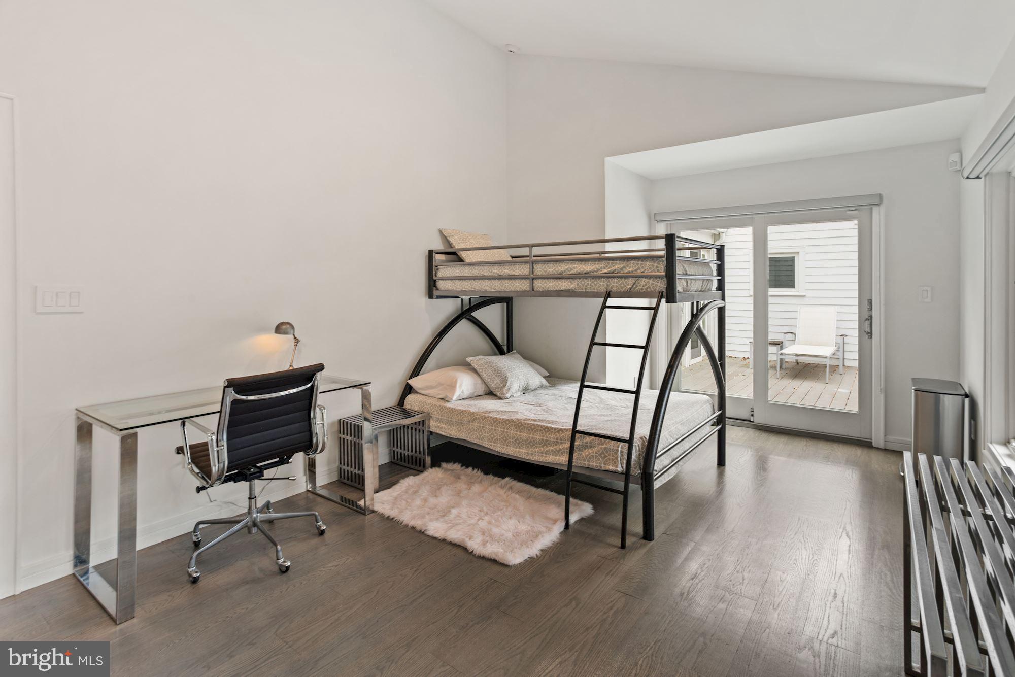 RAWLS LAND - Residential