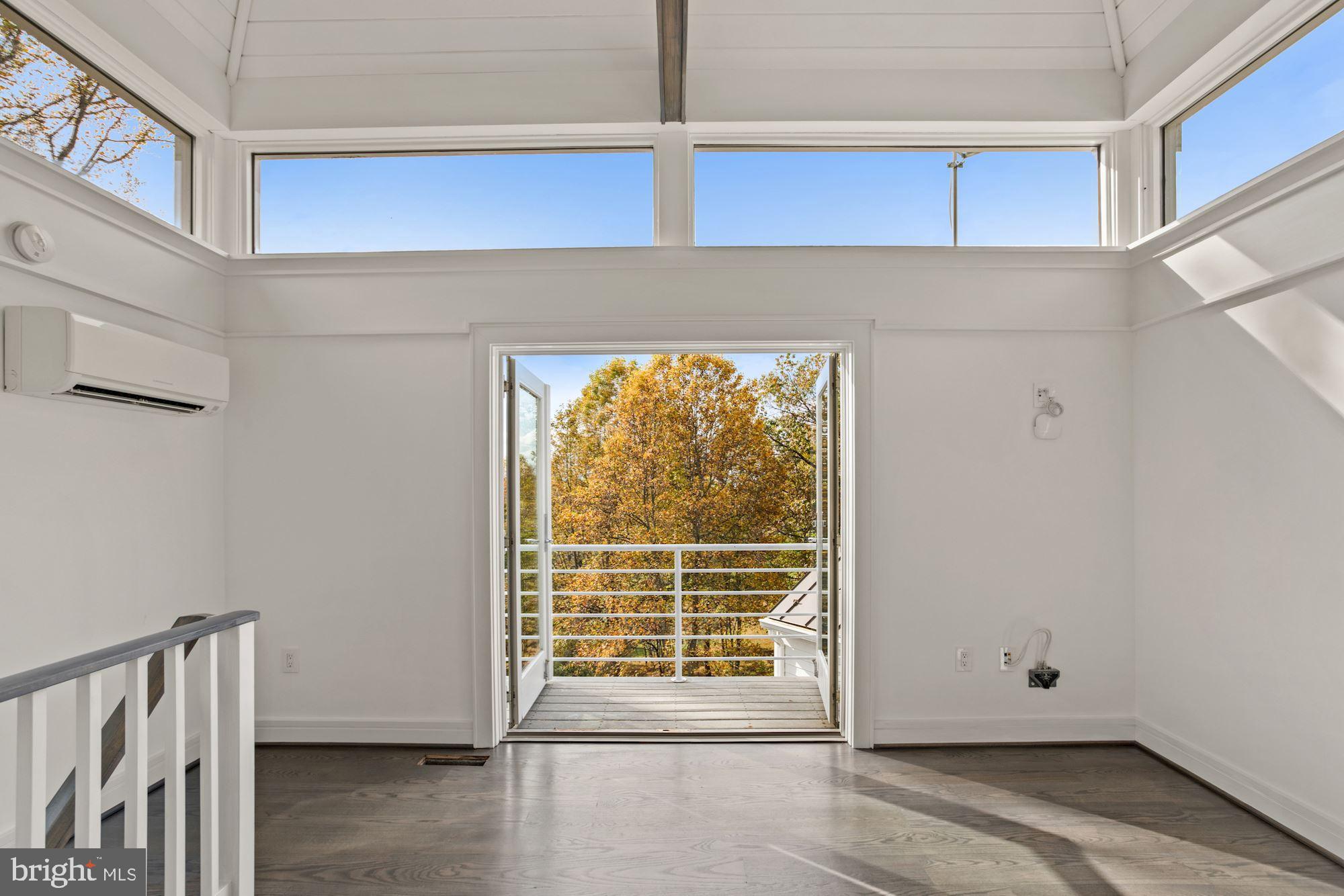 RAWLS LAND - Residential