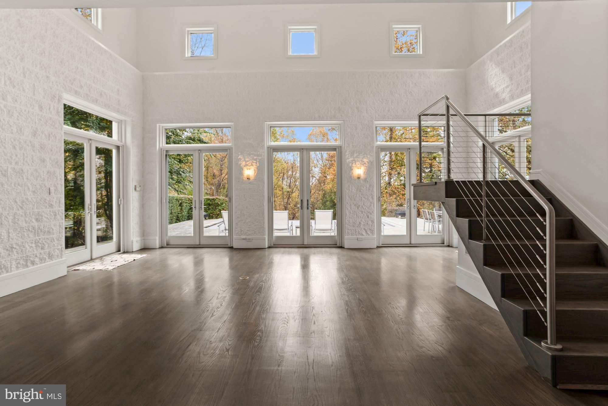 RAWLS LAND - Residential