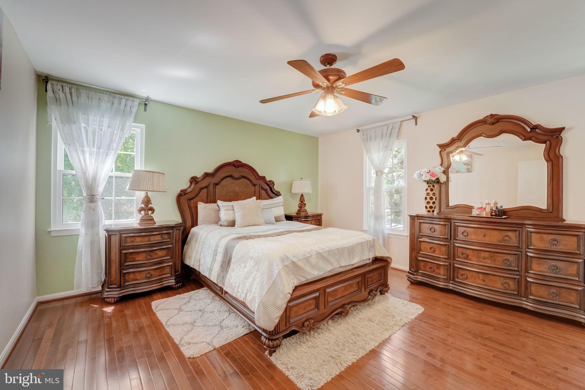 OAKHURST - Residential