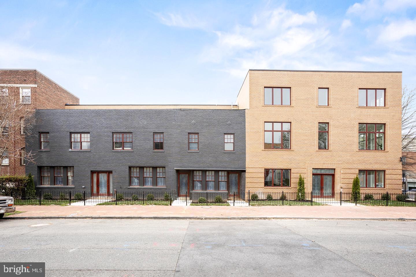 1212 4TH STREET NW 11