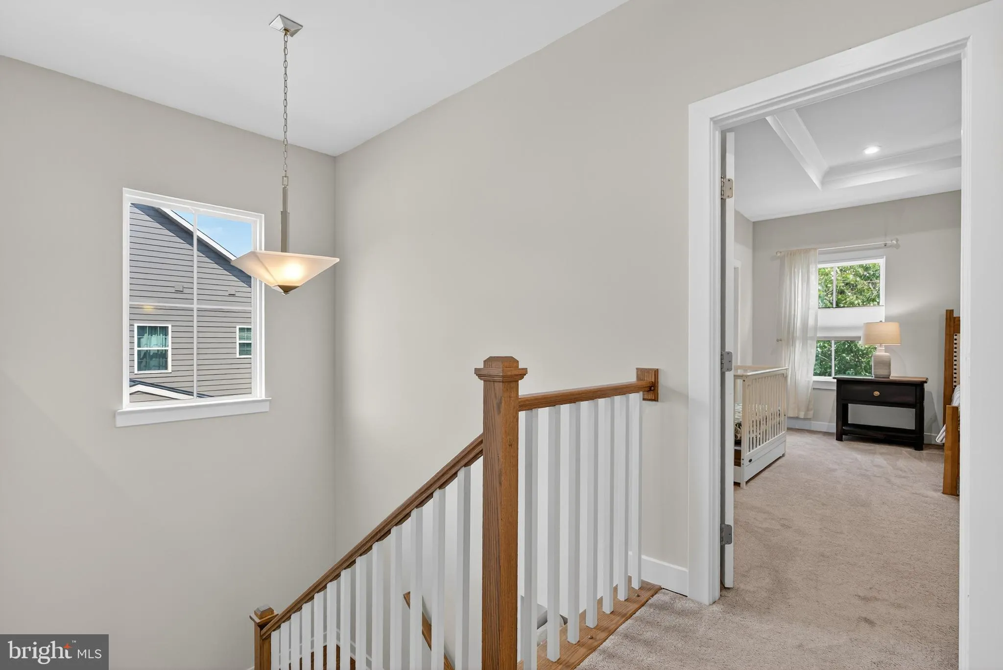 Aldie, Virginia 20105, United States, 4 Bedrooms Bedrooms, ,5 BathroomsBathrooms,Residential,Contingent,201381