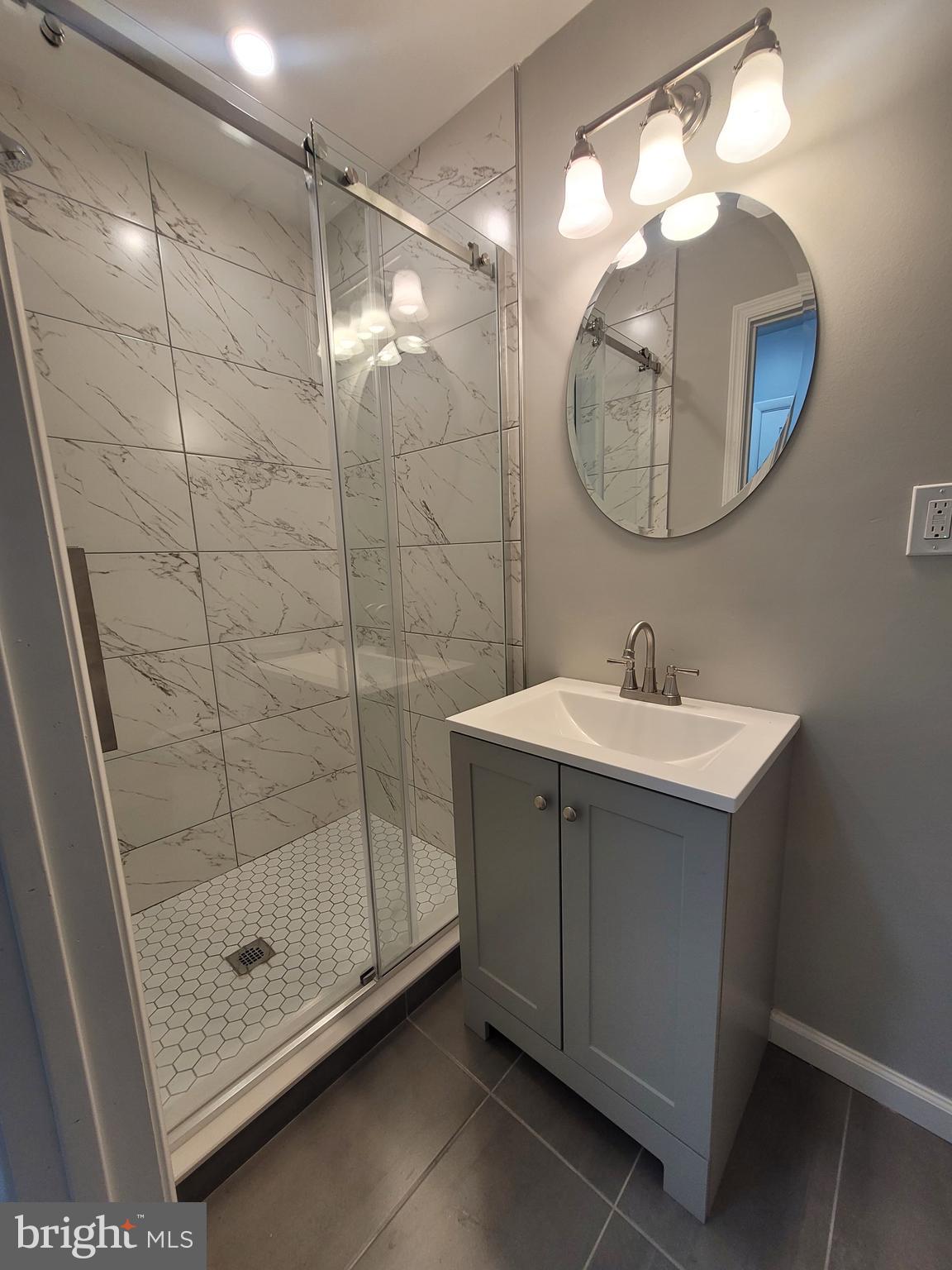 NOTTINGHAM VIL - Residential Lease