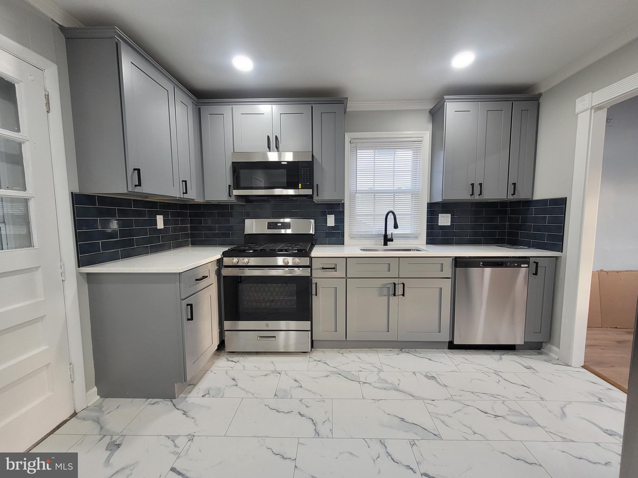 NOTTINGHAM VIL - Residential Lease