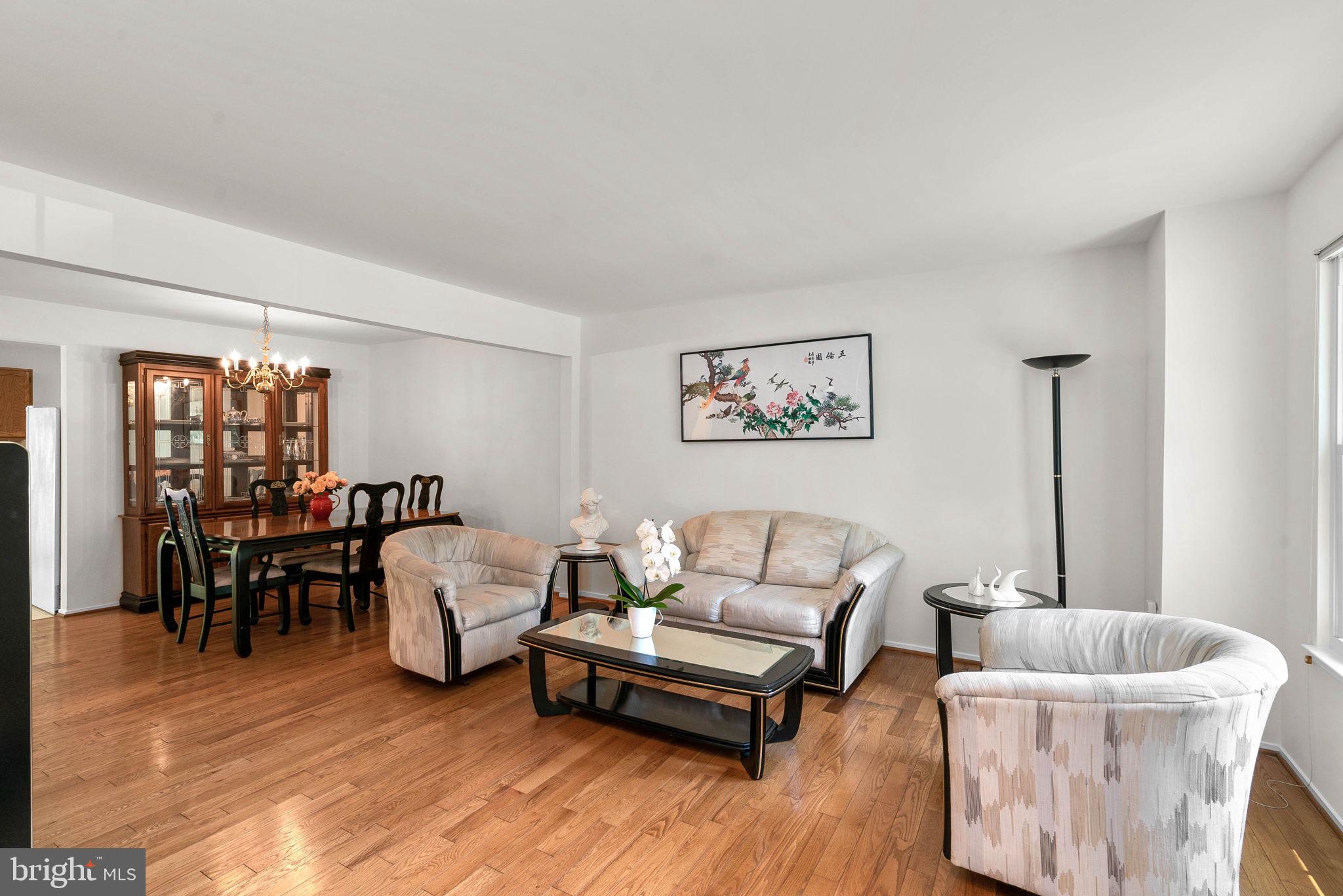 OLNEY SQUARE - Residential