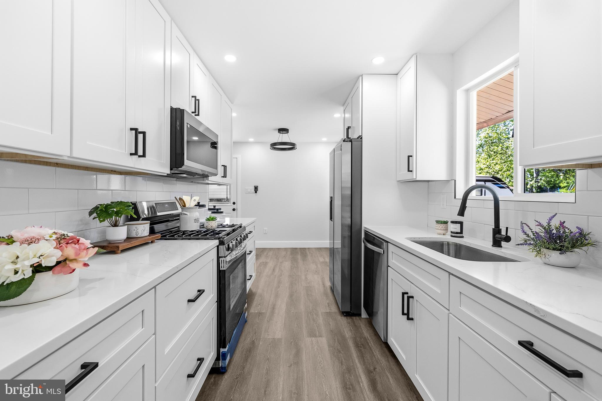 4501 APPLE TREE DRIVE