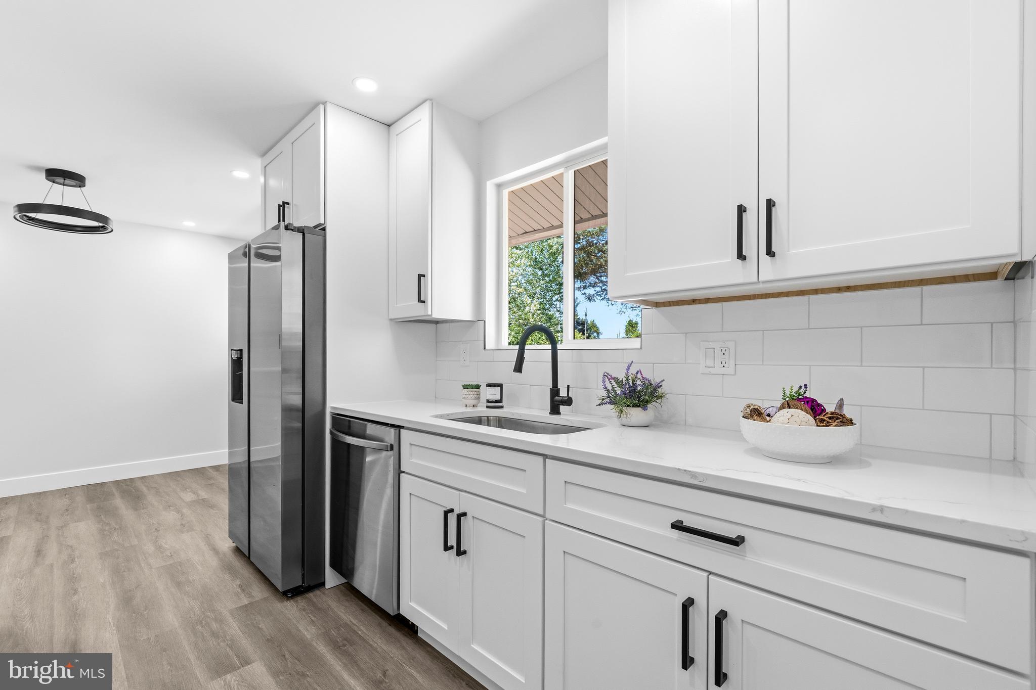 4501 APPLE TREE DRIVE