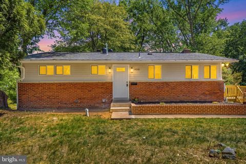 4501 APPLE TREE DRIVE ALEXANDRIA VA 22310