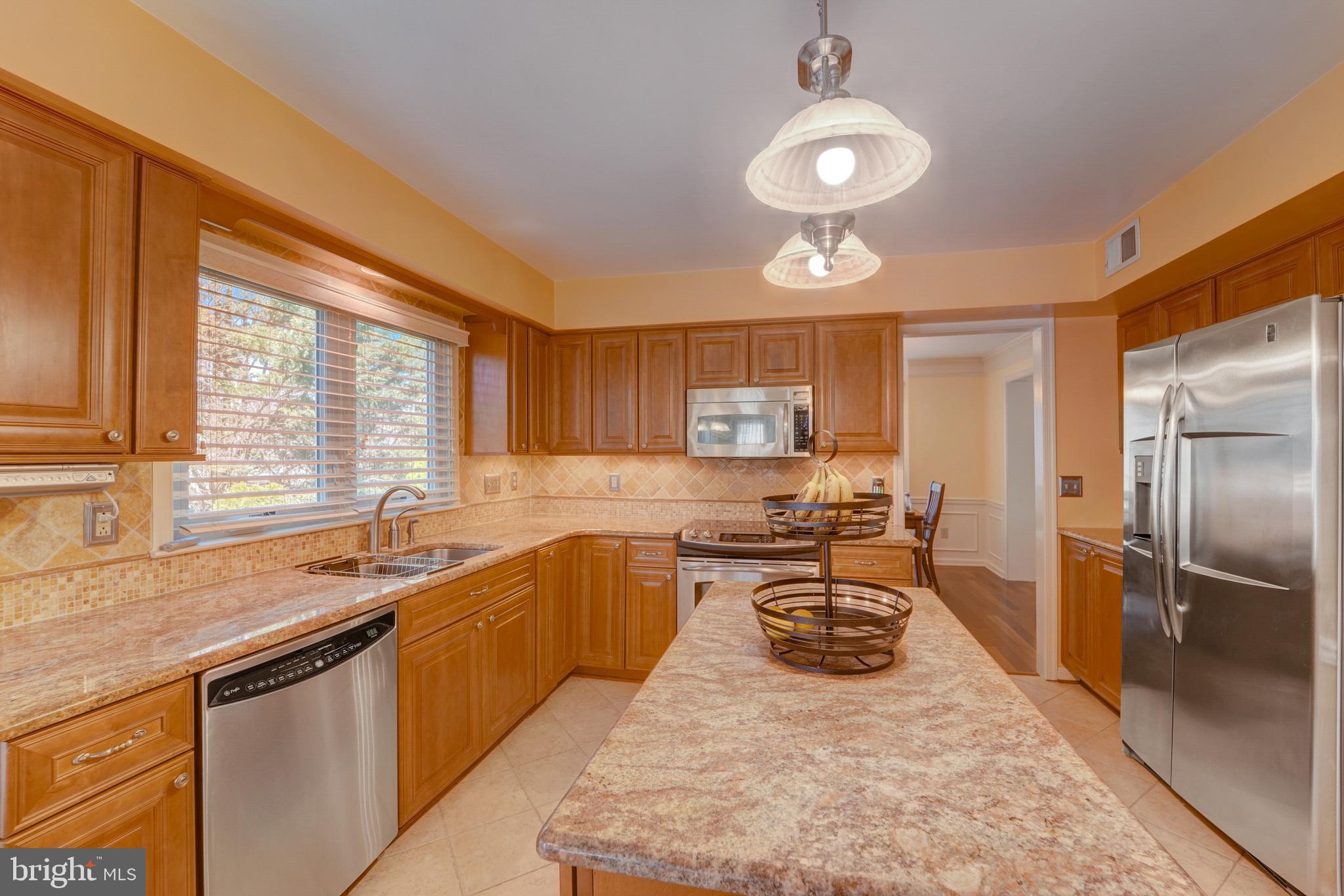 WOODBRIDGE - Residential