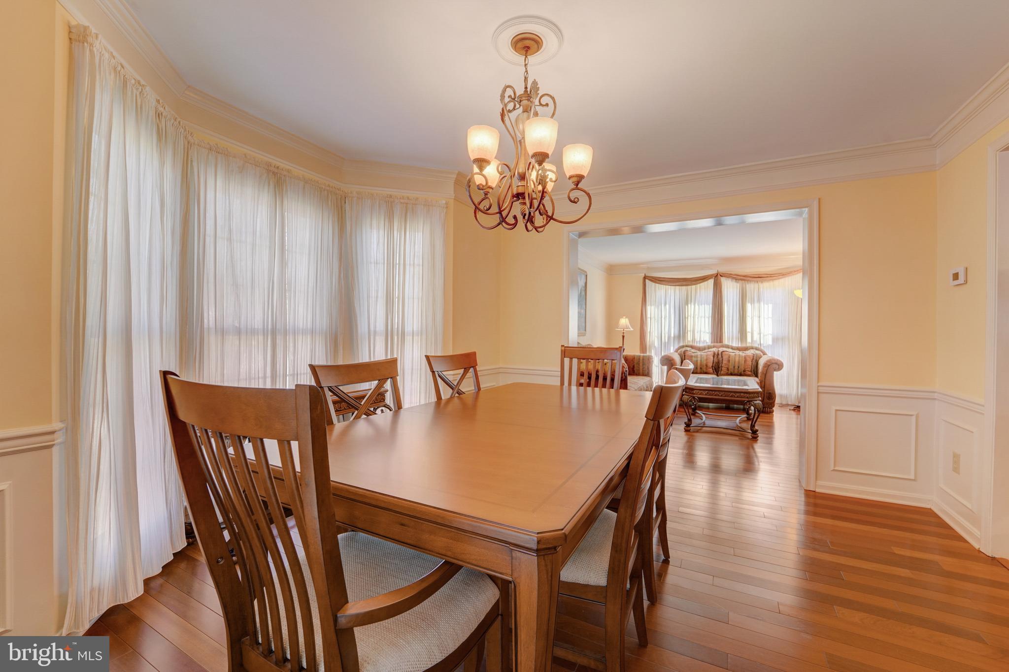 WOODBRIDGE - Residential