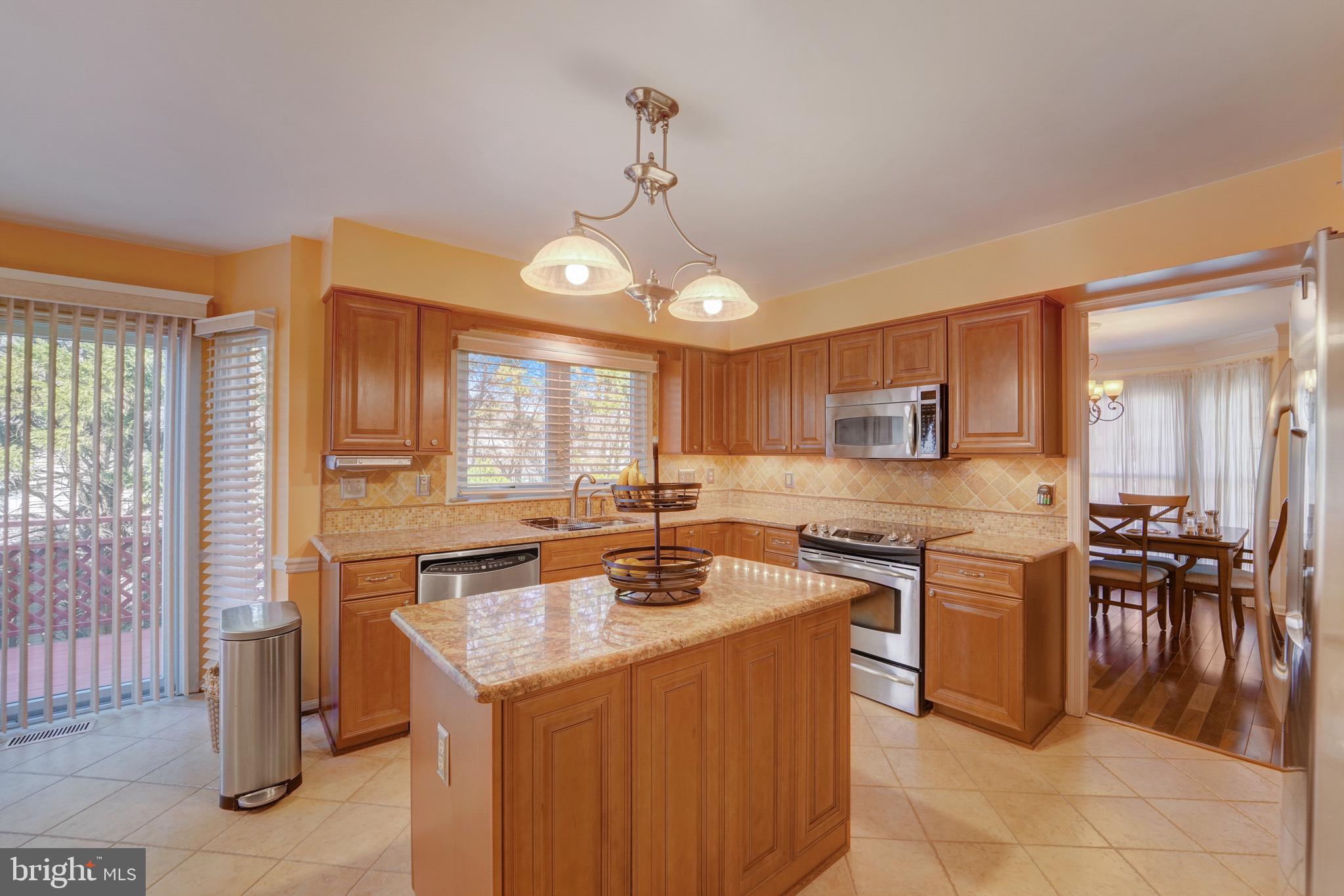 WOODBRIDGE - Residential