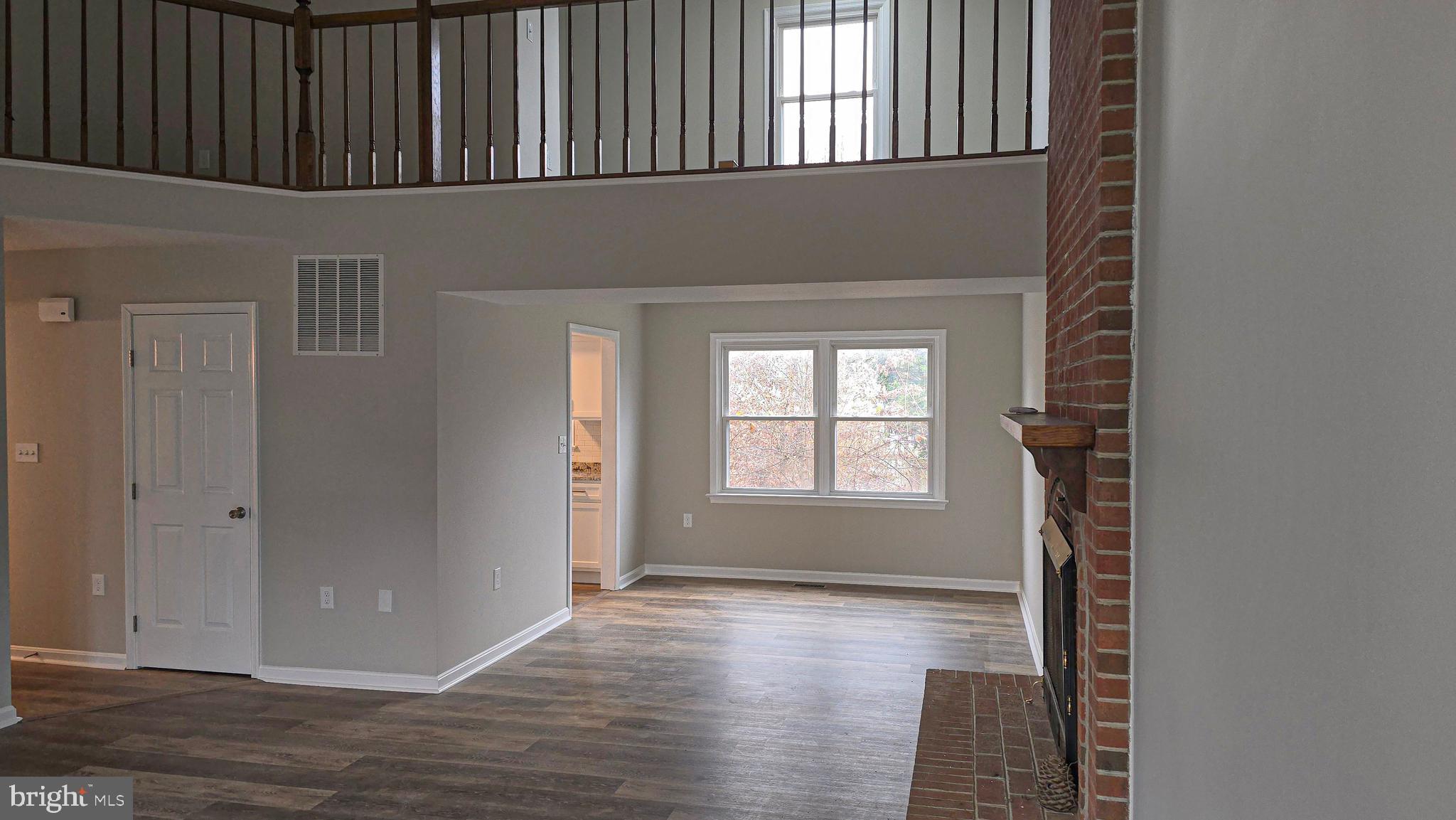 202 BRAEBURN DRIVE