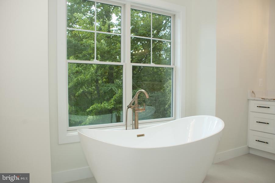 COHASSET - Residential