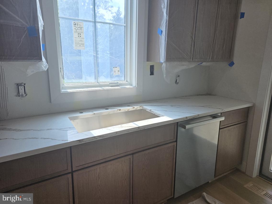 COHASSET - Residential