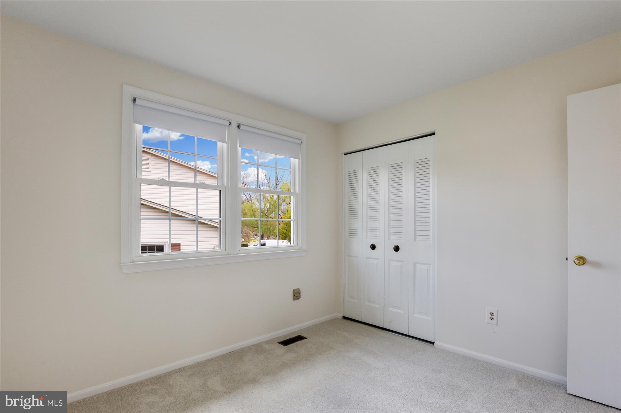 KINGS PARK WEST - Residential