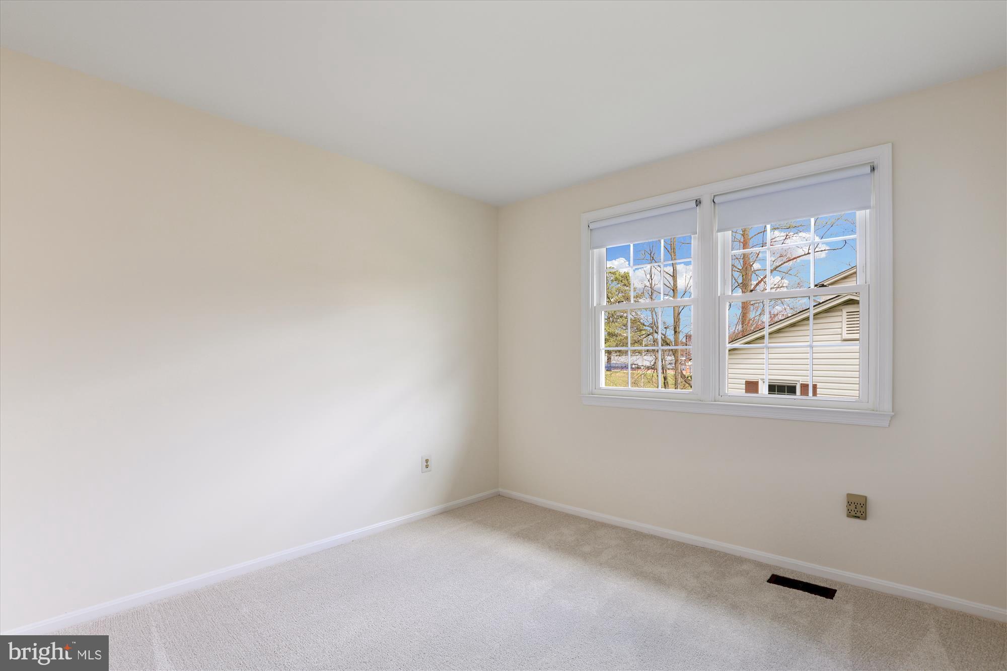 KINGS PARK WEST - Residential