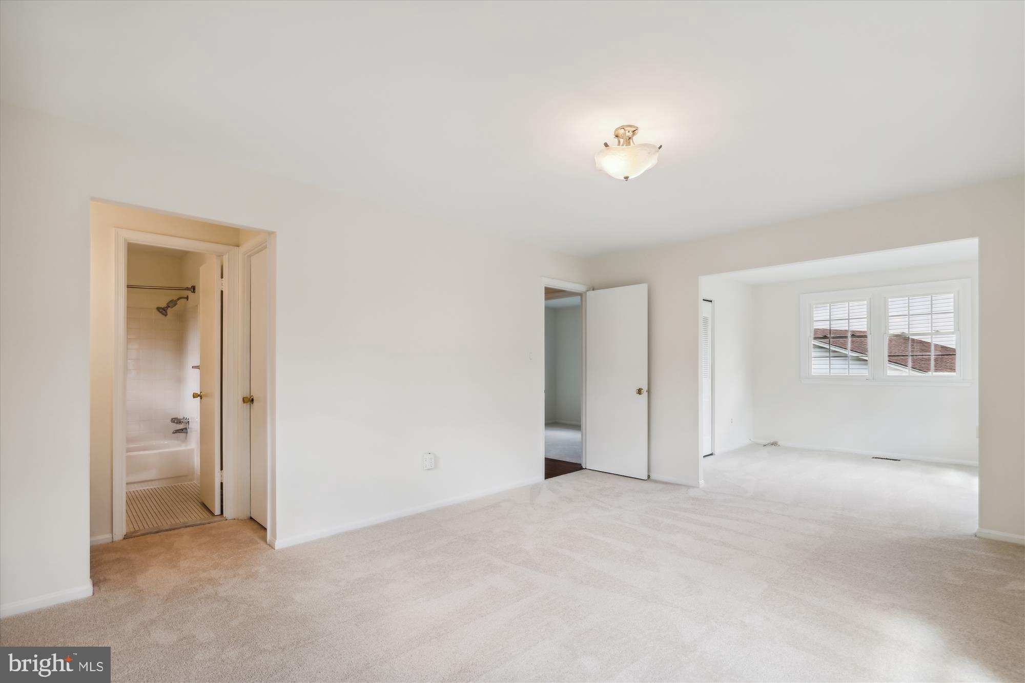 KINGS PARK WEST - Residential