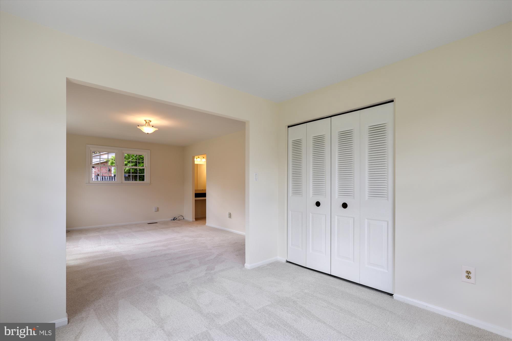 KINGS PARK WEST - Residential