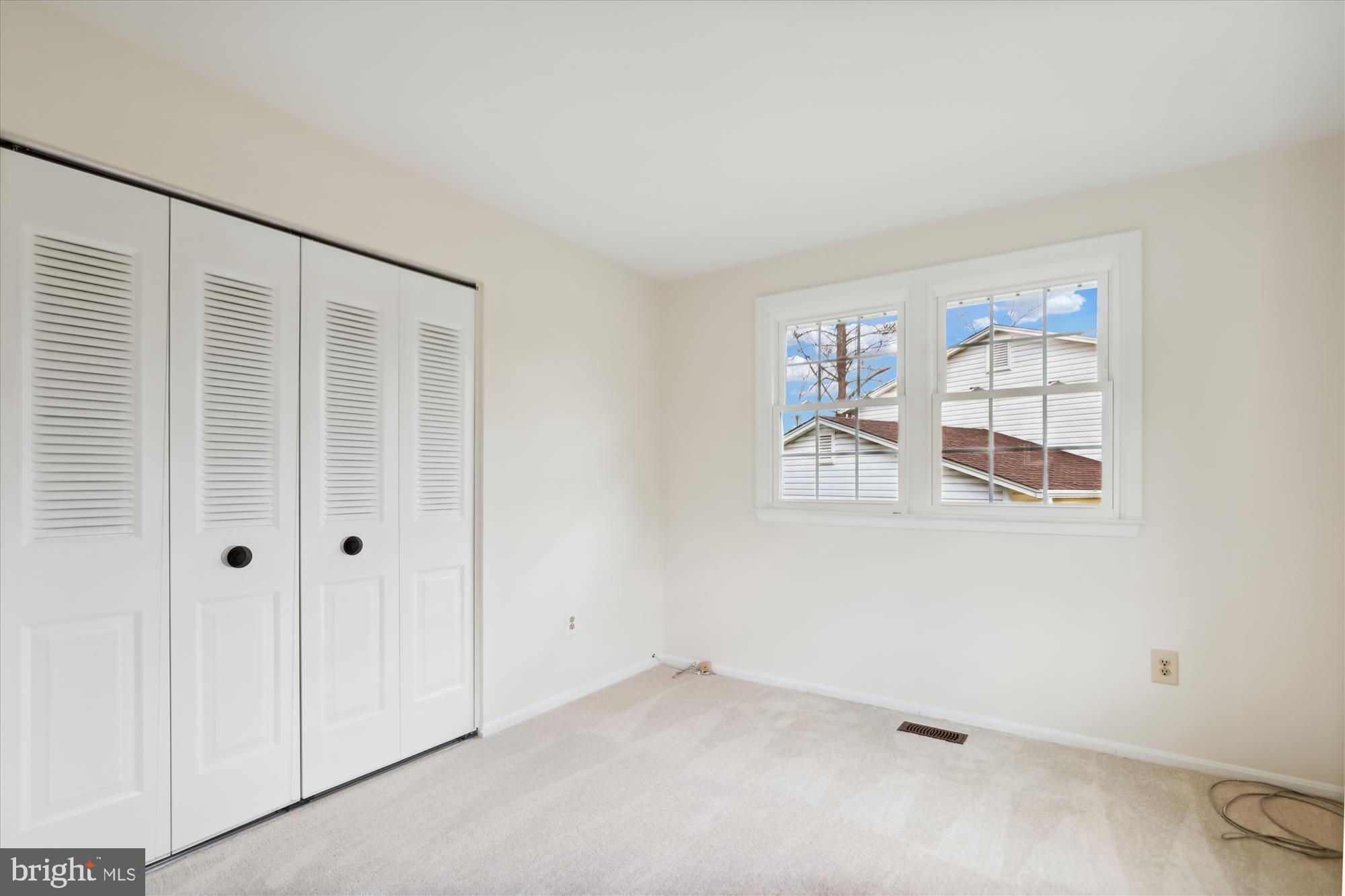 KINGS PARK WEST - Residential