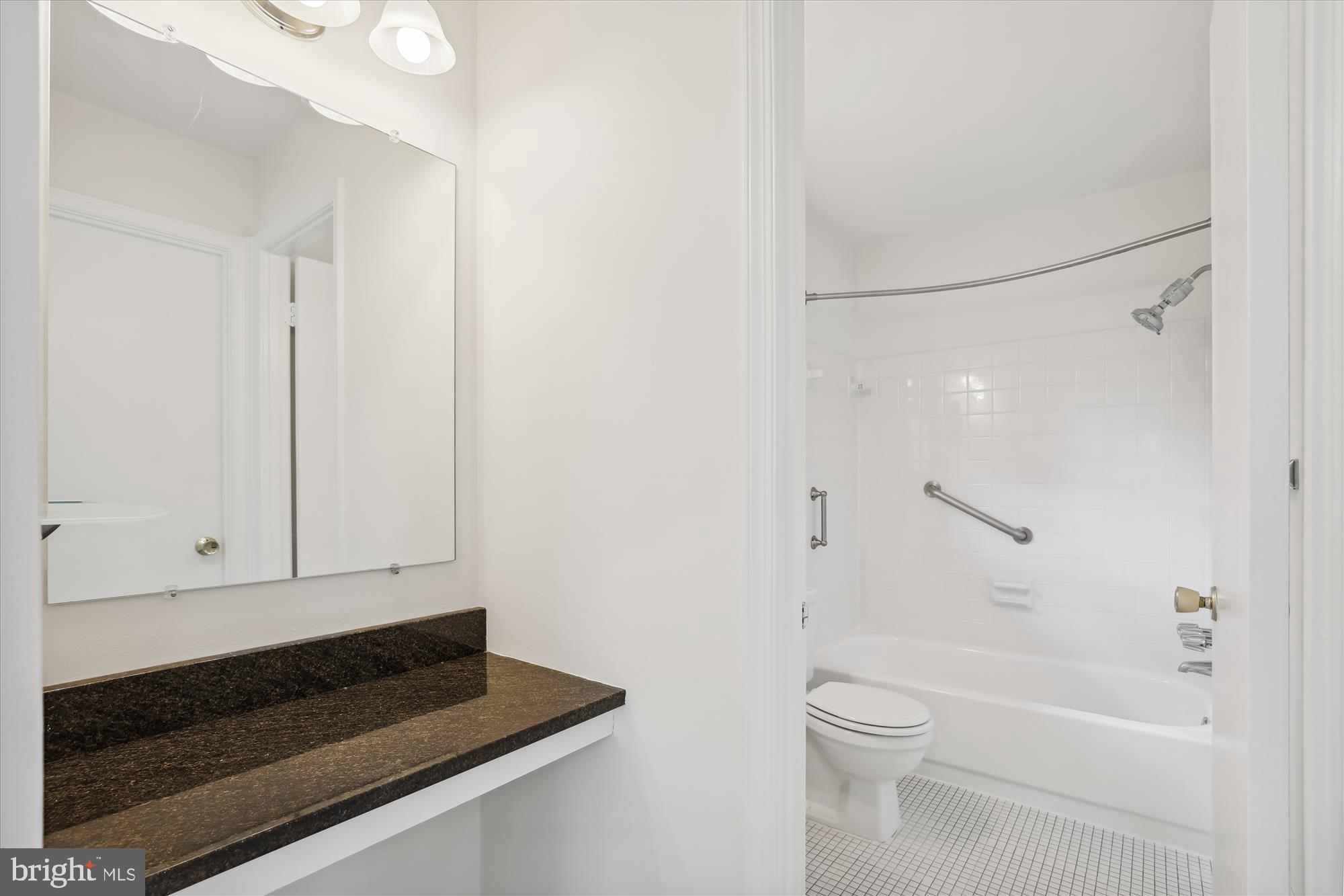 KINGS PARK WEST - Residential