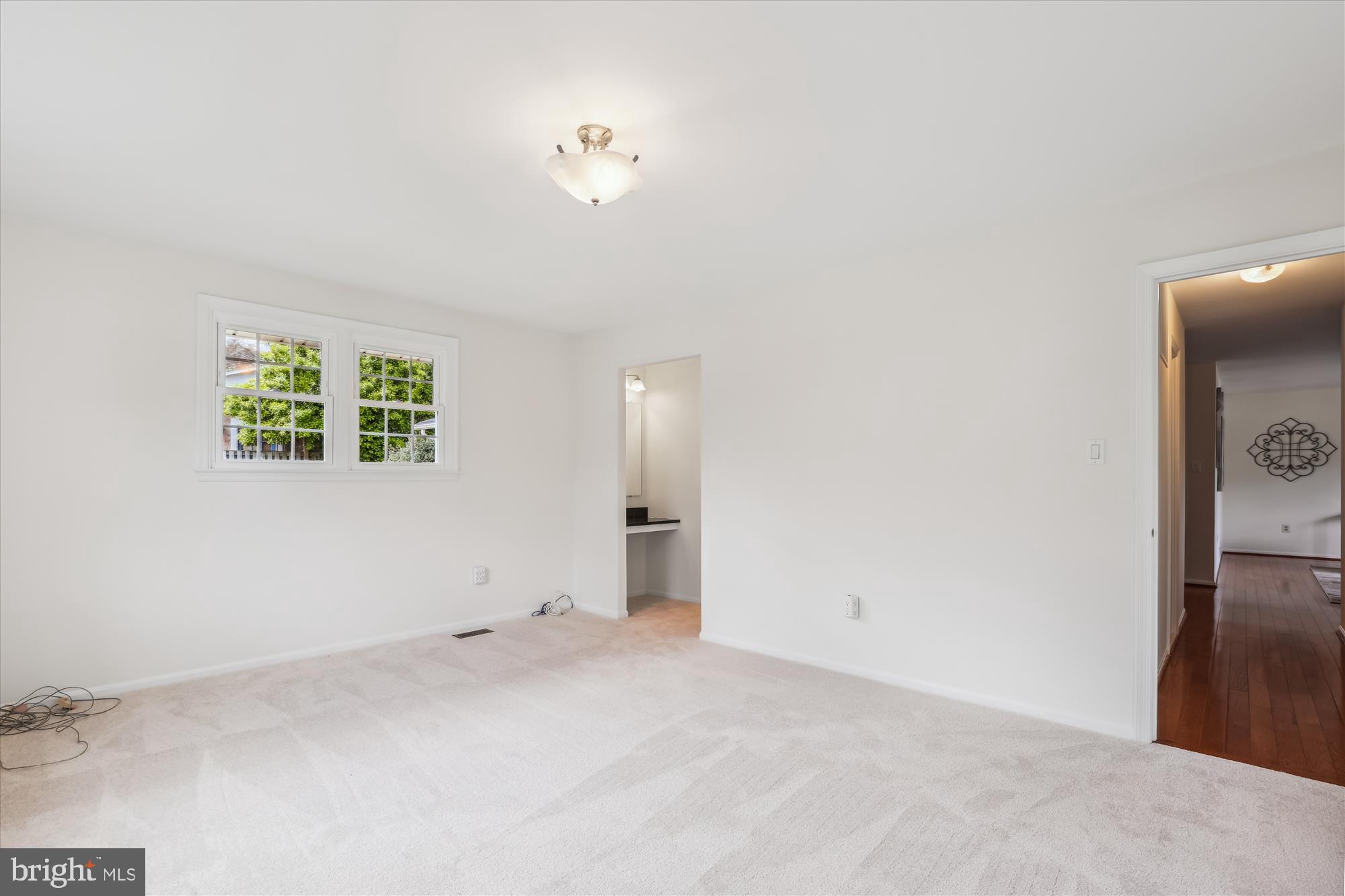 KINGS PARK WEST - Residential