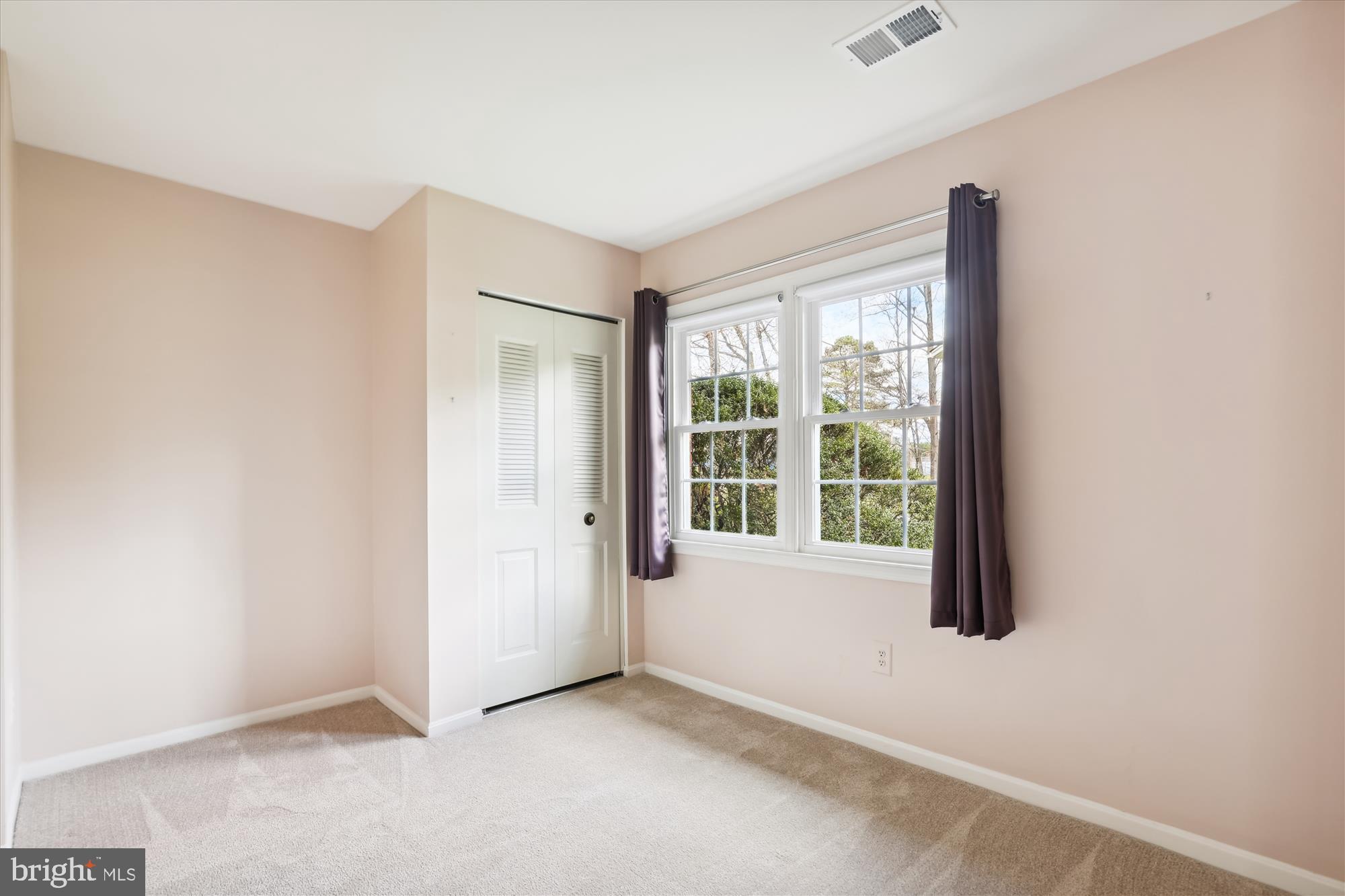 KINGS PARK WEST - Residential