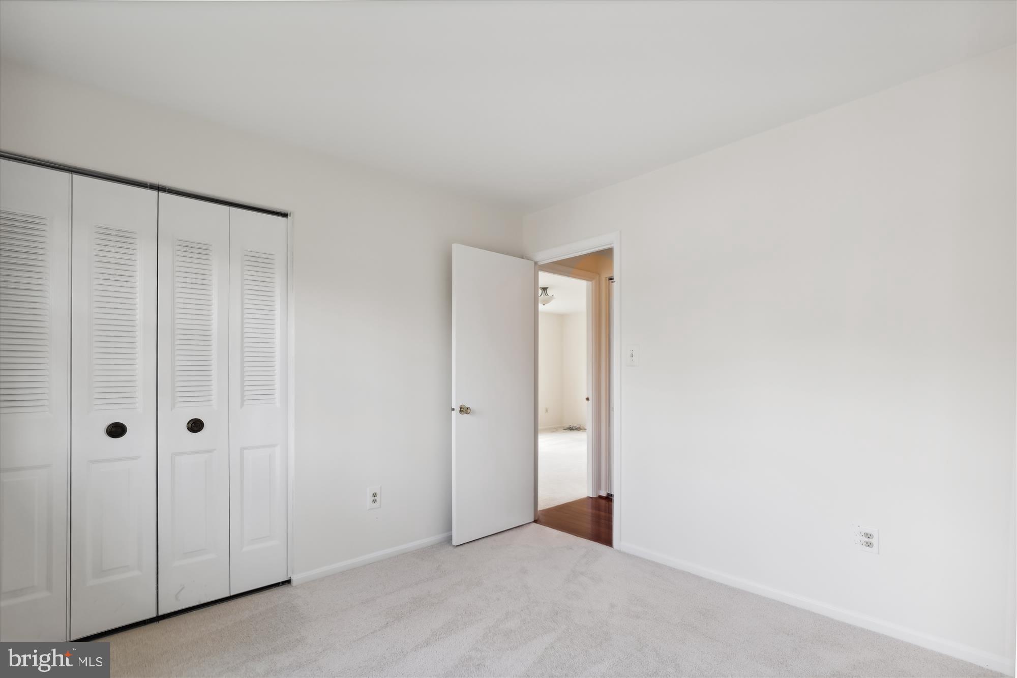 KINGS PARK WEST - Residential