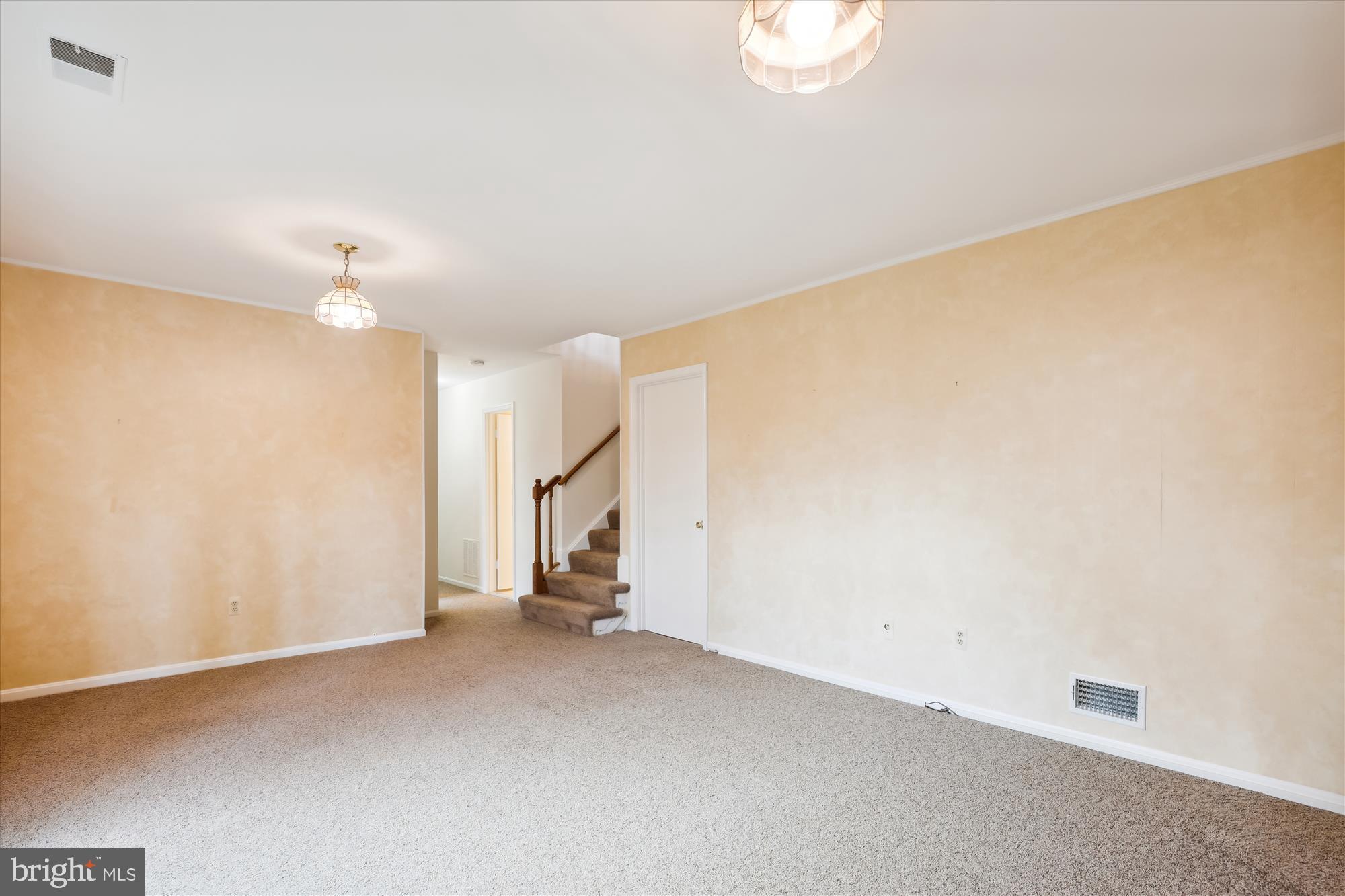 KINGS PARK WEST - Residential