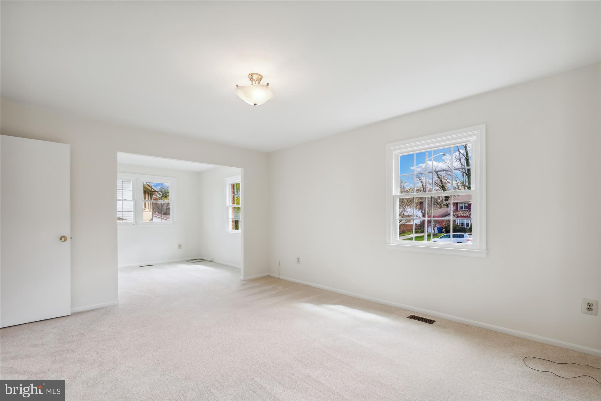 KINGS PARK WEST - Residential