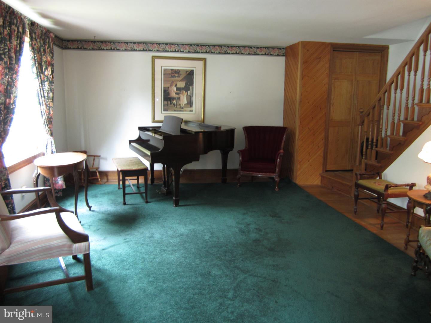 COLONIAL PARK - Residential