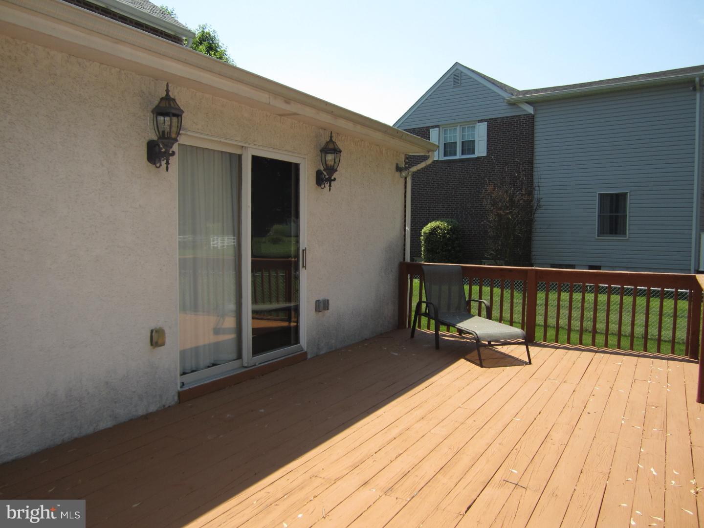 COLONIAL PARK - Residential