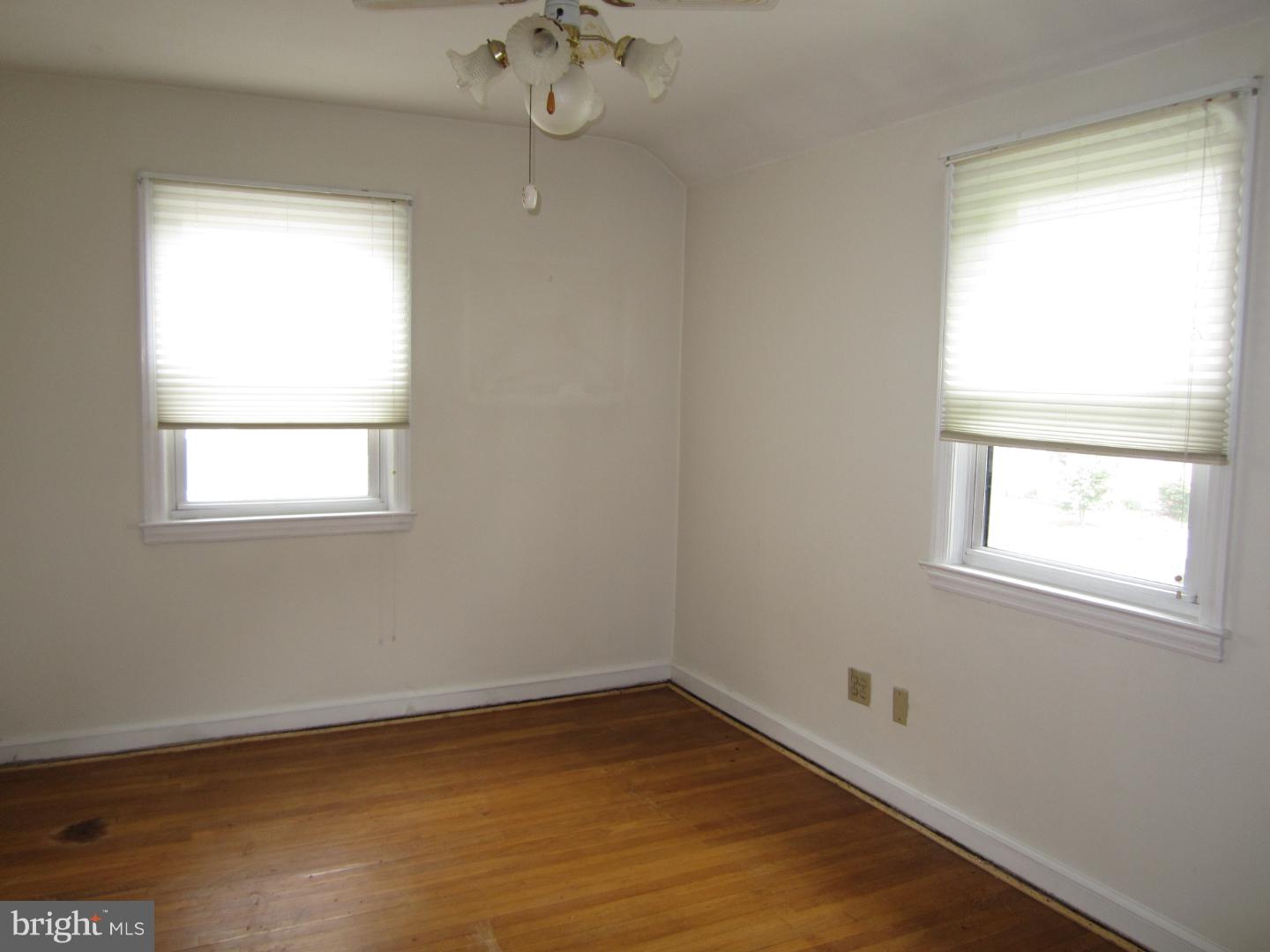 COLONIAL PARK - Residential