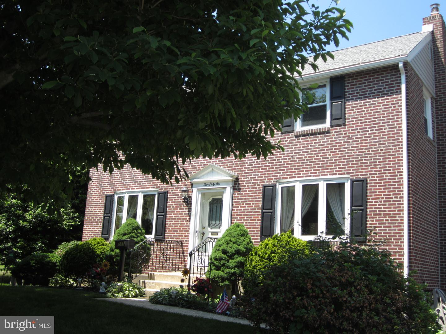 COLONIAL PARK - Residential