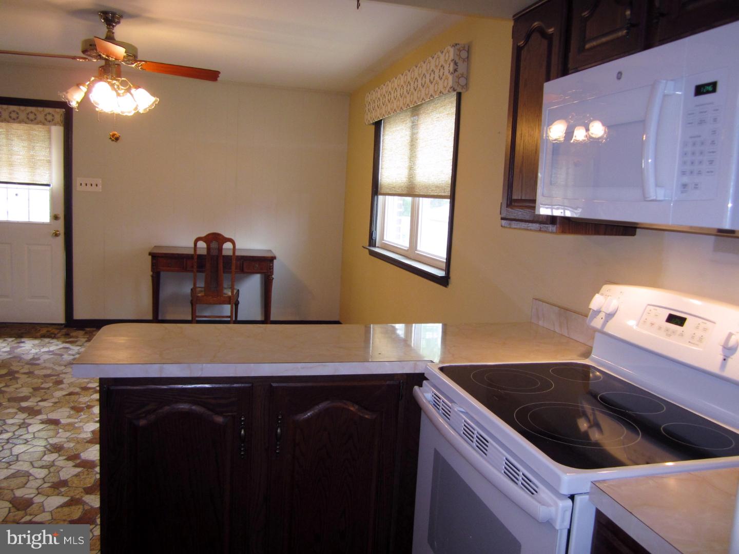 COLONIAL PARK - Residential