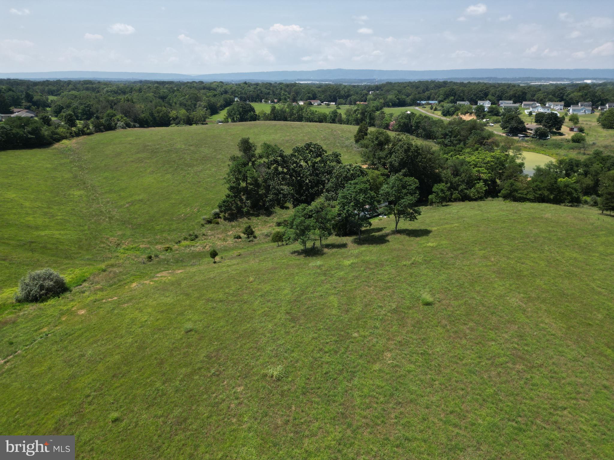 FOREST HEIGHTS - Farm