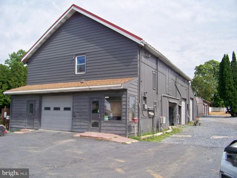 Photo of 37 - 39 E Main Street, LEOLA, PA 17540 (MLS # PALA2091298)