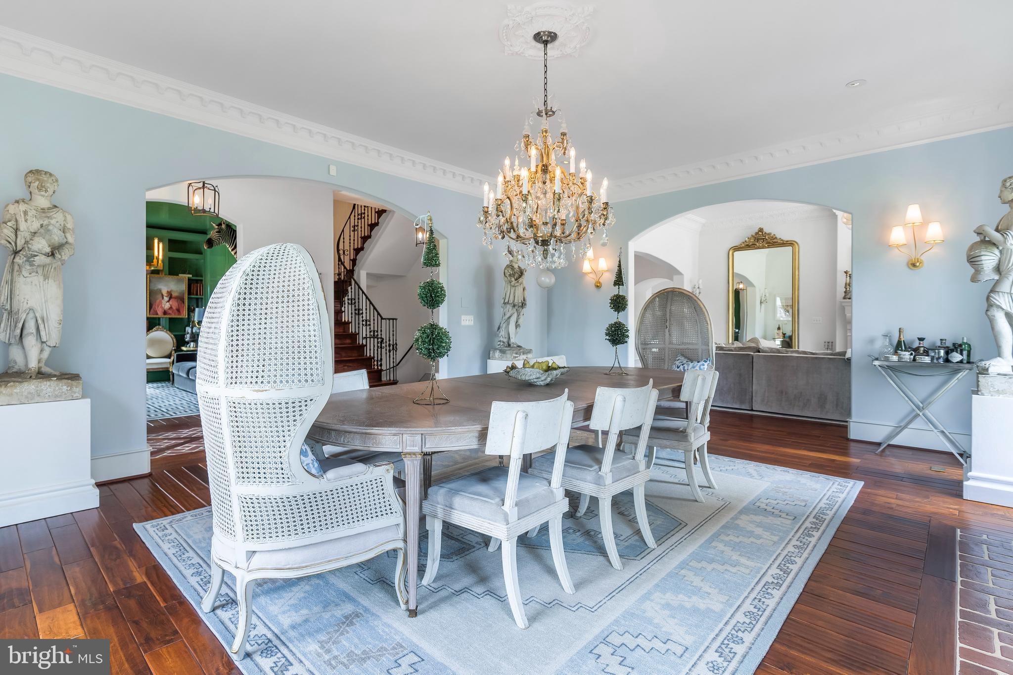 SEVEN LAKES - Residential