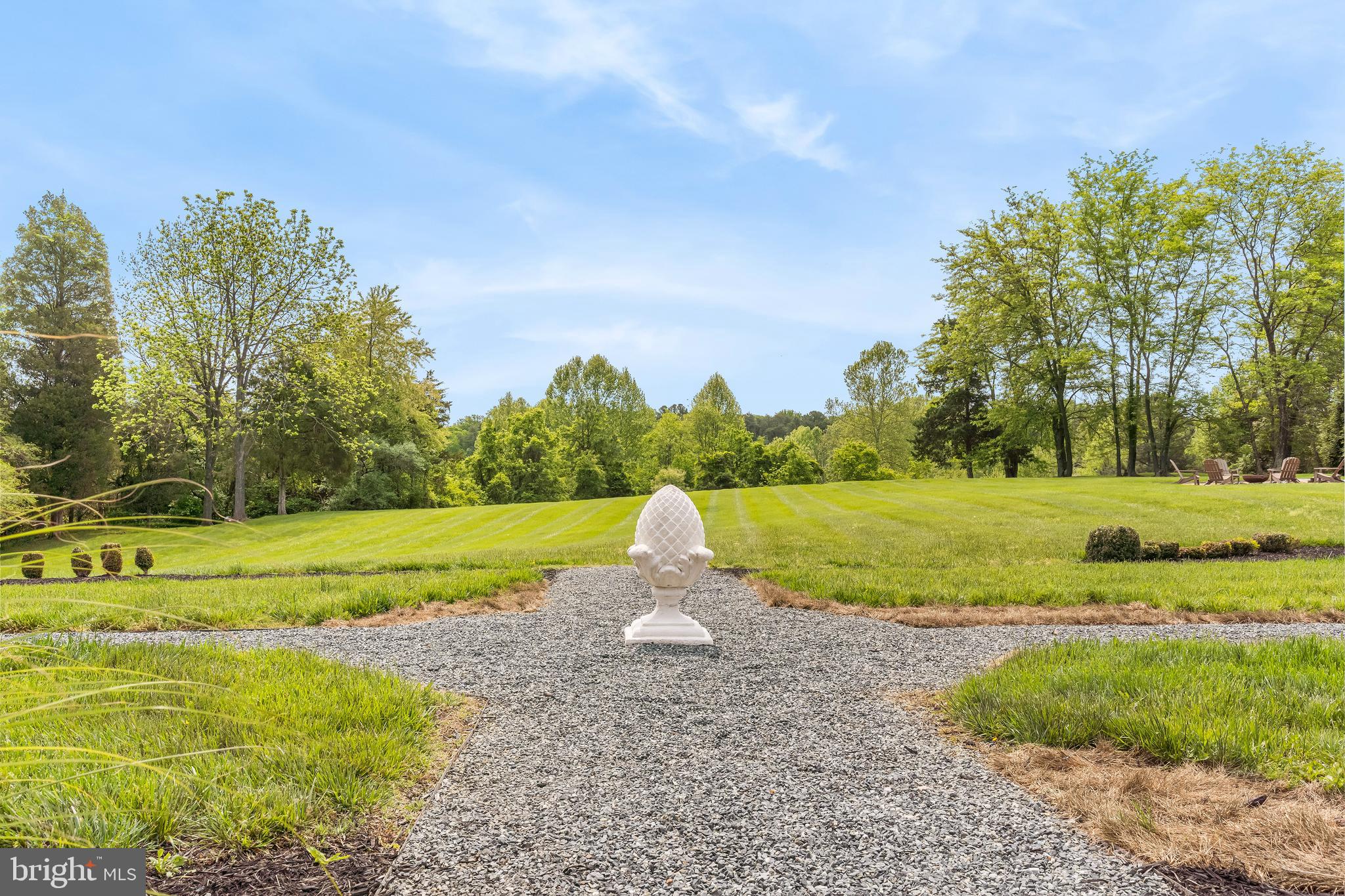 SEVEN LAKES - Residential