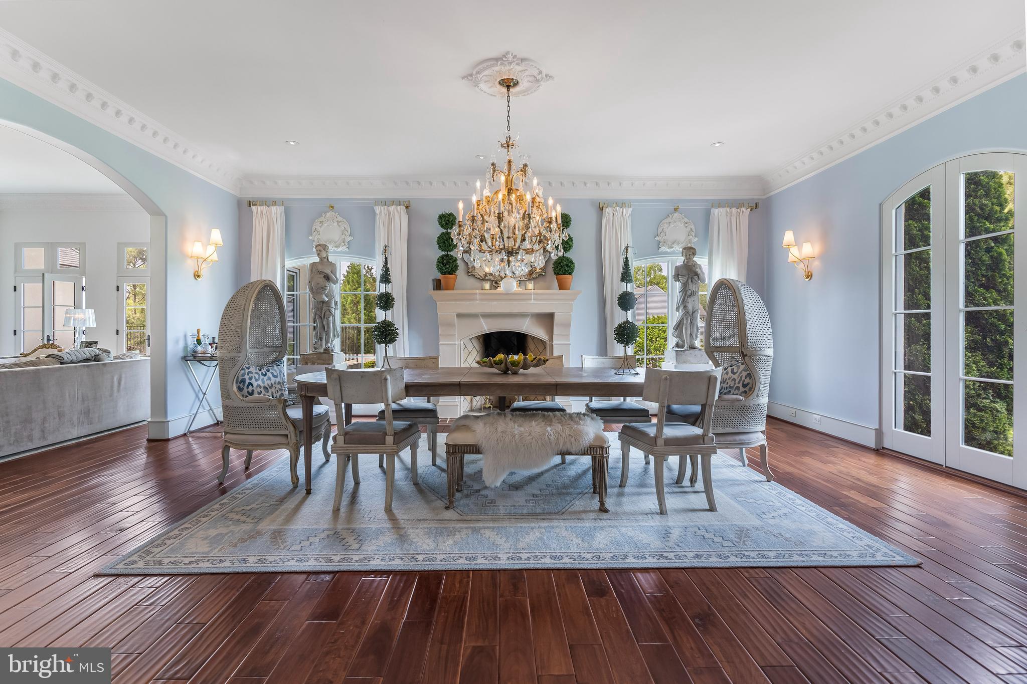 SEVEN LAKES - Residential