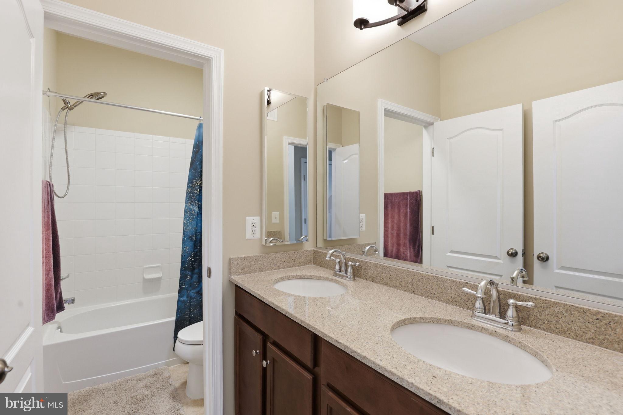 MERCER PARK CONDOMINIUM - Residential