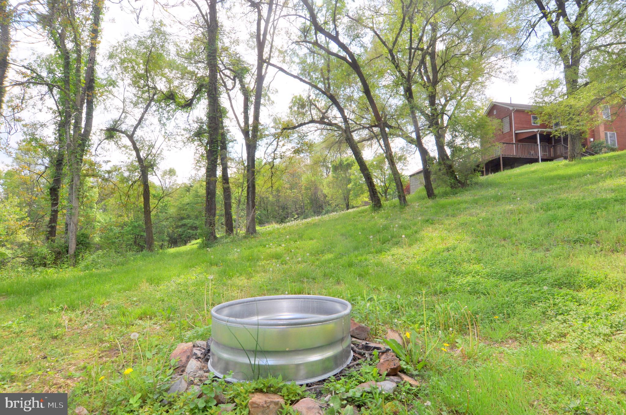 LORD FAIRFAX HEIGHTS - Residential Lease