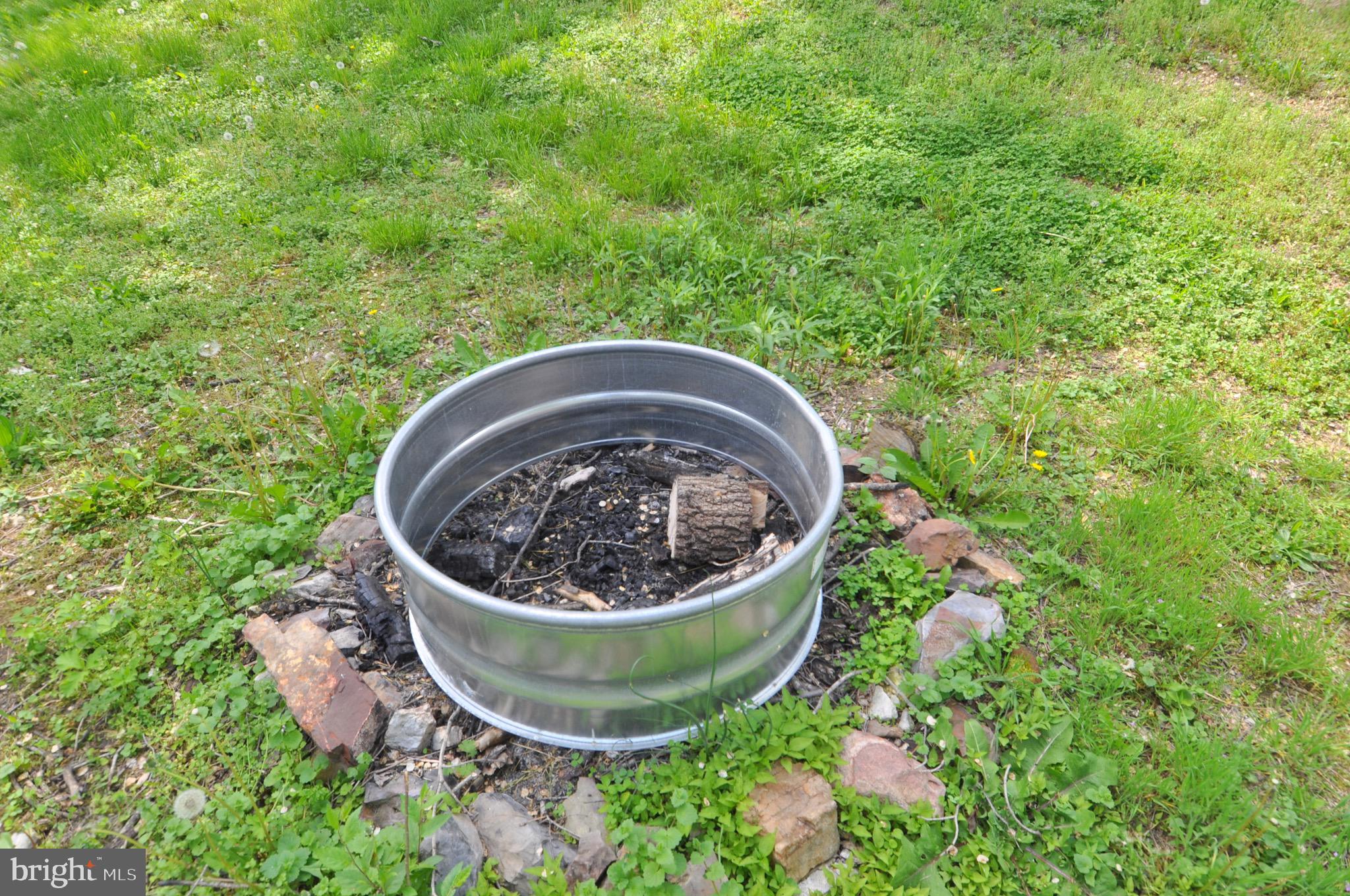 LORD FAIRFAX HEIGHTS - Residential Lease