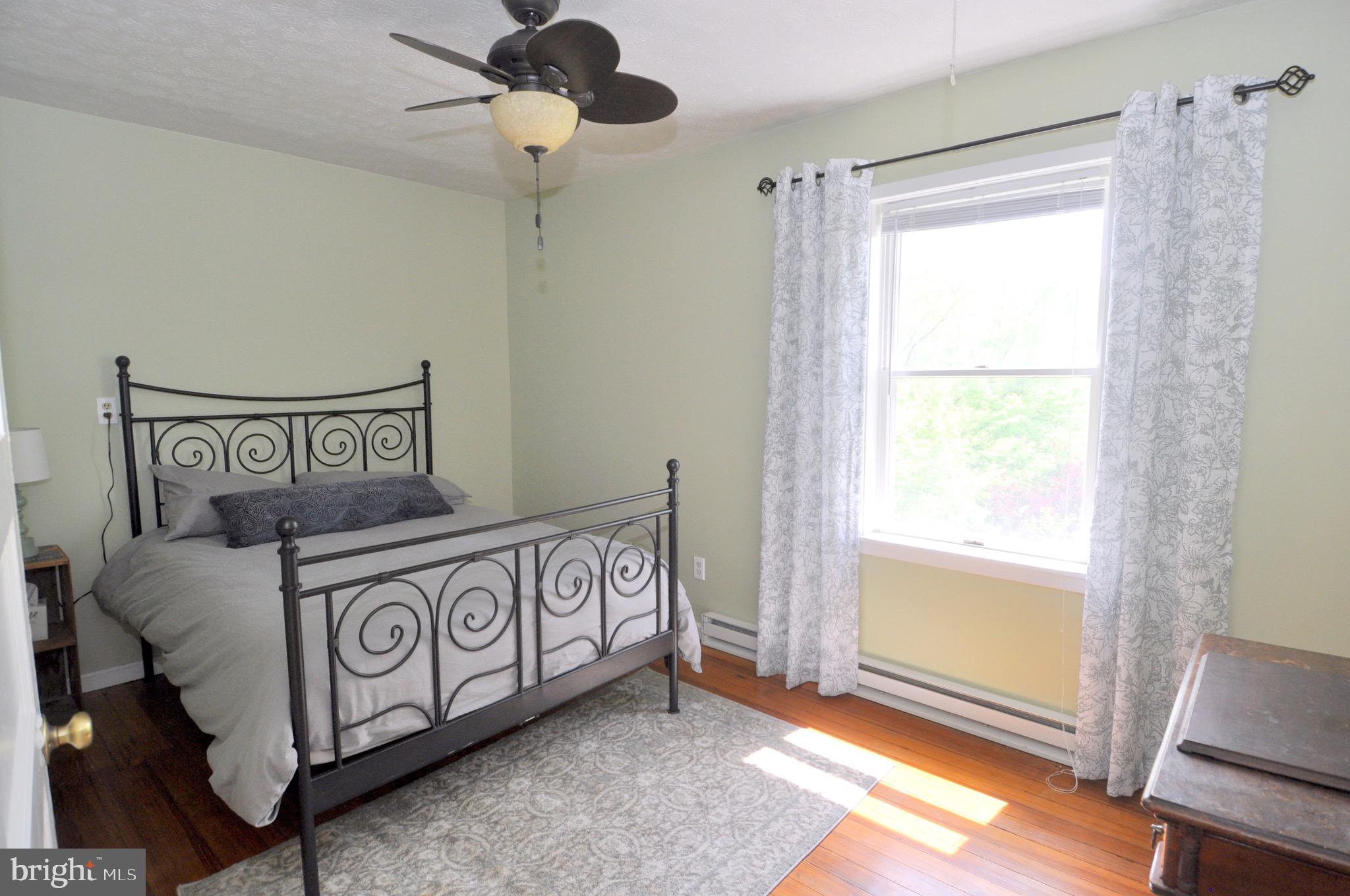 LORD FAIRFAX HEIGHTS - Residential Lease